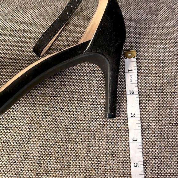 C Comfort black strappy heels, size 9W. - Picture 9 of 13